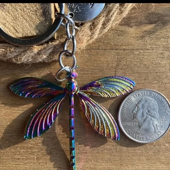 Motivational Dragonfly Keychain - Picture 4 of 4